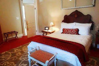 Nestle Bed & Breakfast 3*